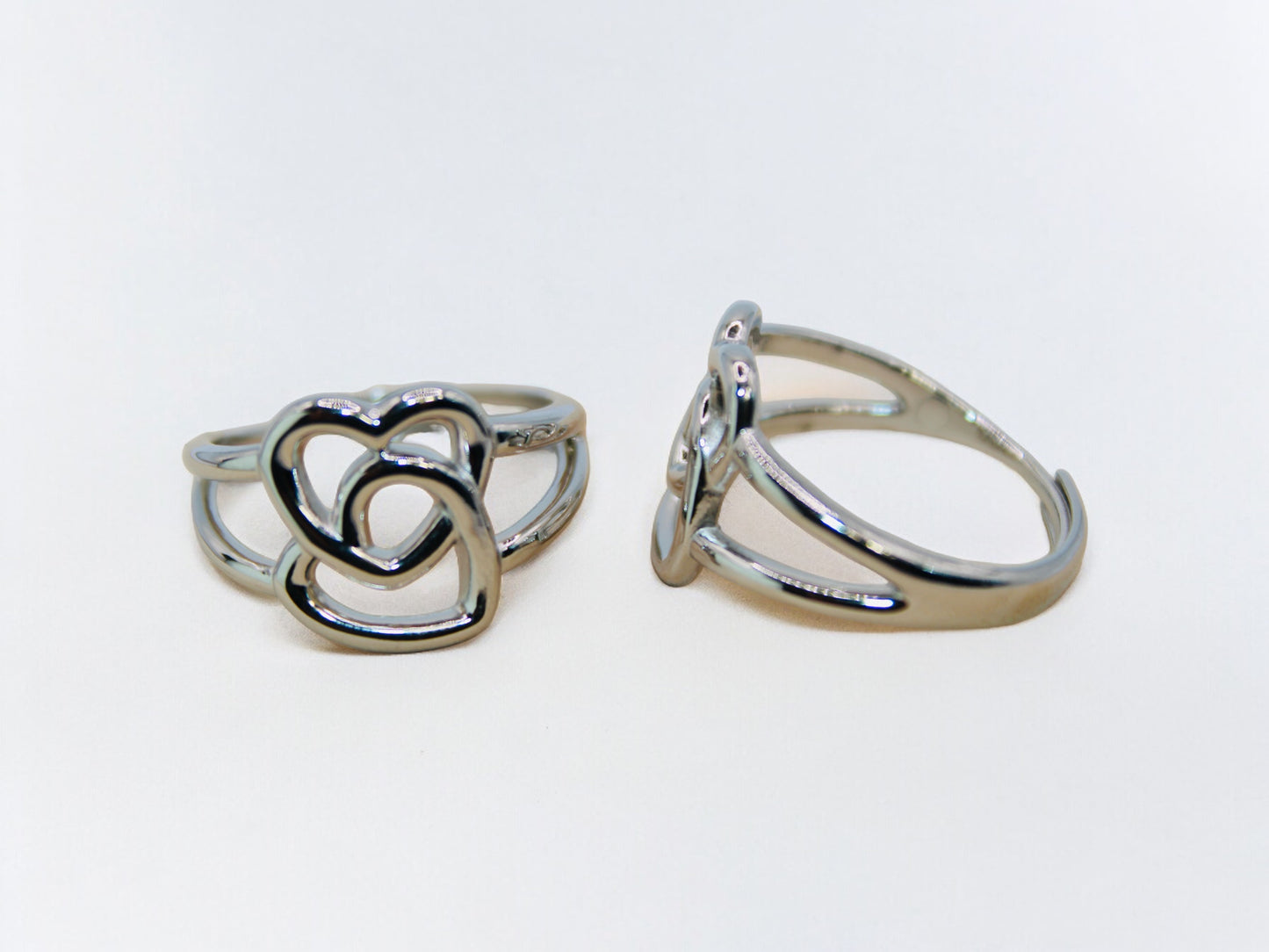 Eider Heart Adjustable Ring