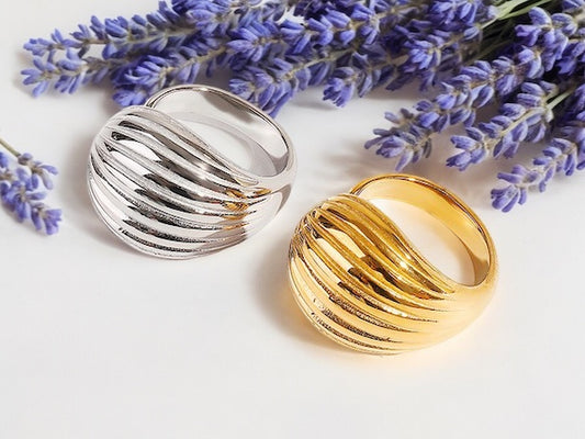 Malena Striped Adjustable Ring